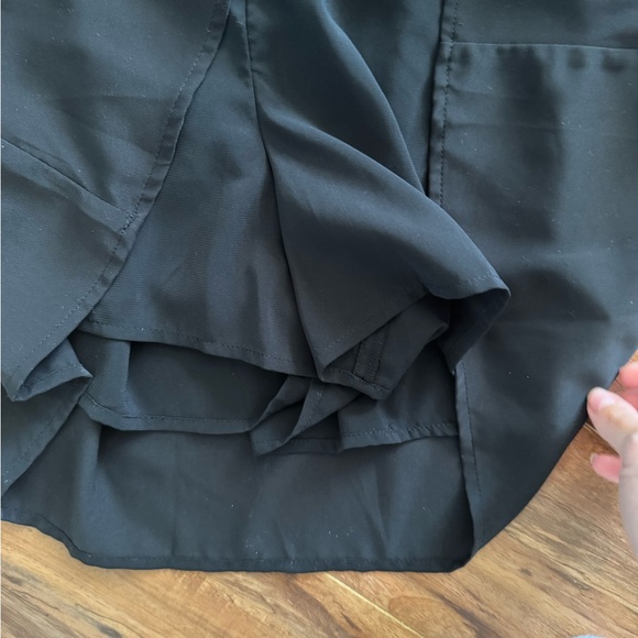 Abercrombie Angel Sleeve Mini Skort - Picture 4 of 4